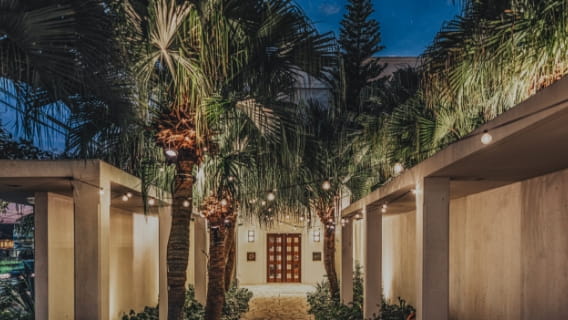 ファサード〜ロビー